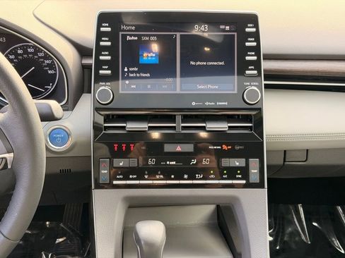Used 2021 Toyota Avalon XLE w/ Moonroof Package FWD image 16