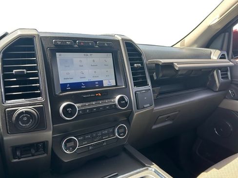Used 2021 Ford Expedition Max XLT AWD/4WD image 23