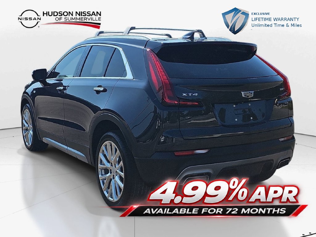 Used 2023 Cadillac XT4 Premium Luxury w/ Technology Package FWD image 9