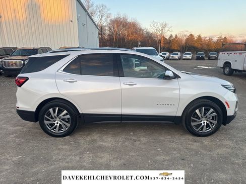 Used 2023 Chevrolet Equinox Premier image 6