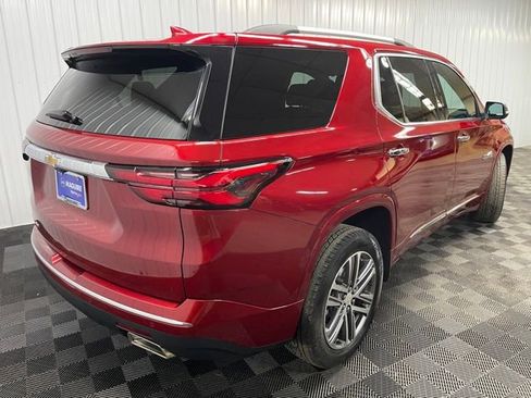 Used 2023 Chevrolet Traverse High Country AWD/4WD image 4