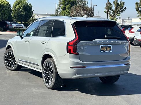 New 2026 Volvo XC90 B6 Ultra image 5