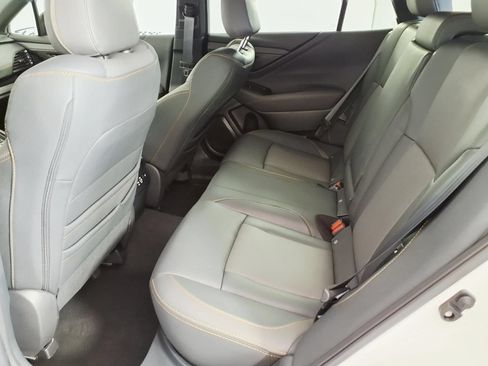 Used 2025 Subaru Outback Wilderness AWD/4WD image 9