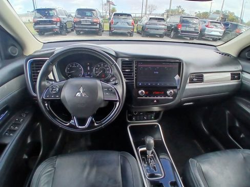 Used 2020 Mitsubishi Outlander SEL image 26