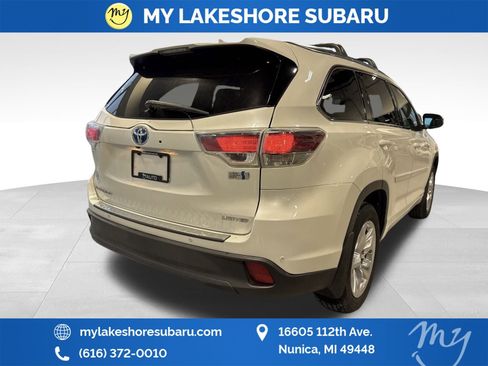Used 2016 Toyota Highlander Limited Platinum image 7