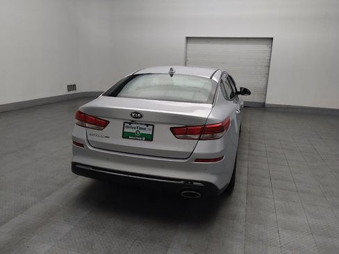 Used 2020 Kia Optima LX image 7