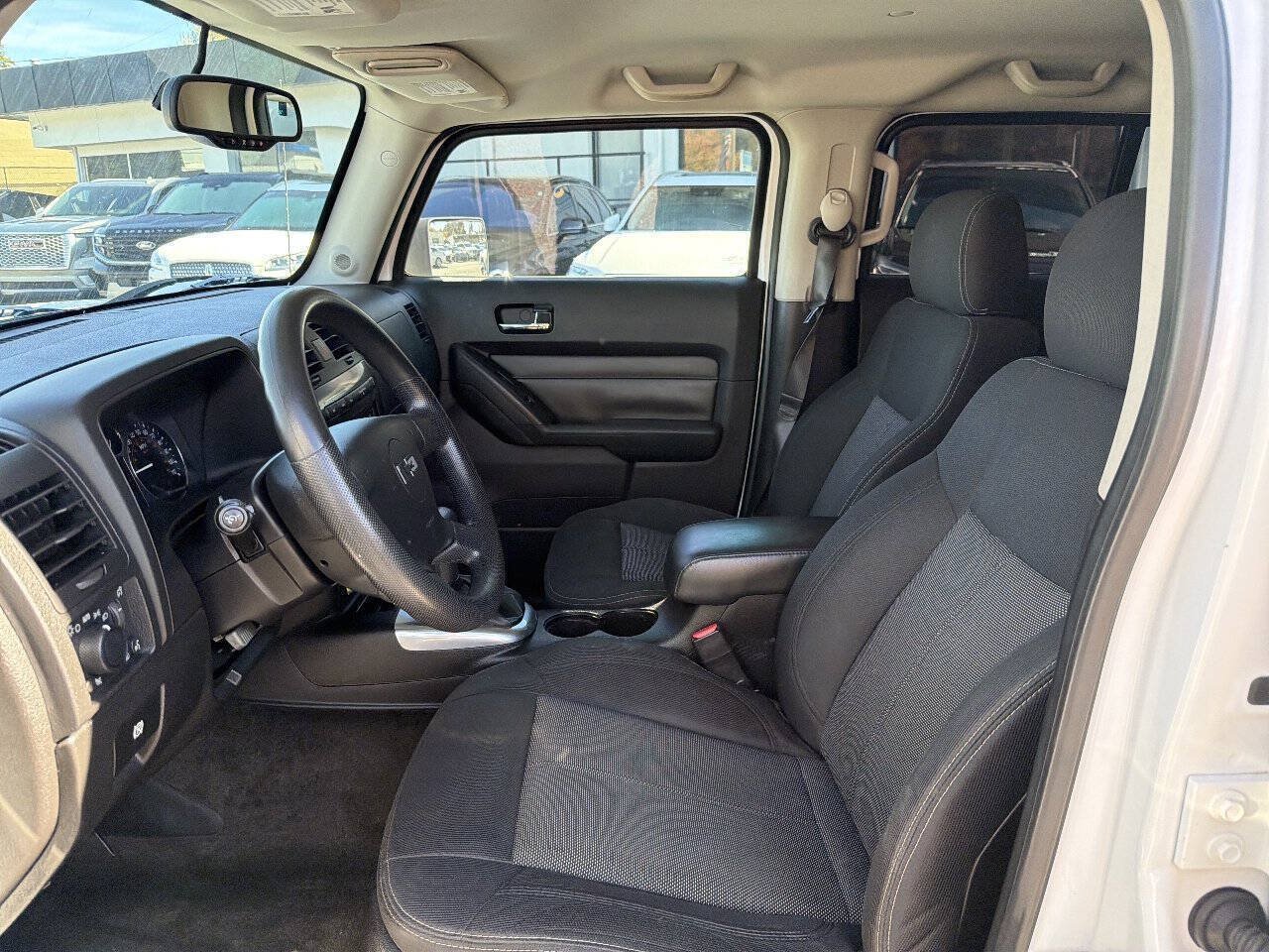 Used 2008 HUMMER H3 AWD/4WD image 32