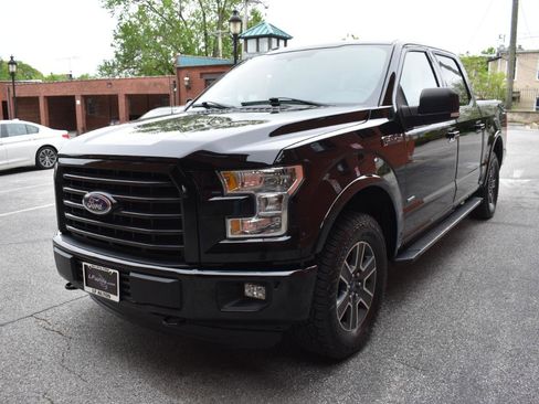 Used 2016 Ford F150 XLT w/ Equipment Group 302A Luxury AWD/4WD image 8
