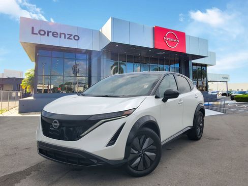 Used 2025 Nissan Ariya AWD image 1