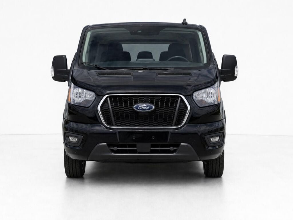 Used 2025 Ford Transit 350 XLT RWD image 36