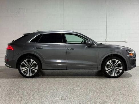 Used 2019 Audi Q8 Prestige w/ Luxury Package image 8