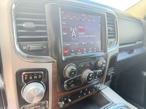 Used 2018 RAM 1500 Laramie w/ Convenience Group AWD/4WD image 39