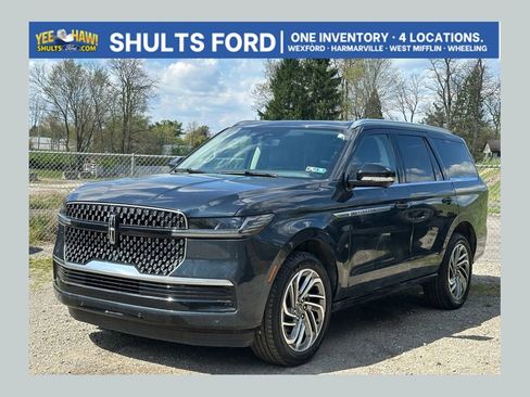 New 2026 Lincoln Navigator Reserve AWD/4WD image 1