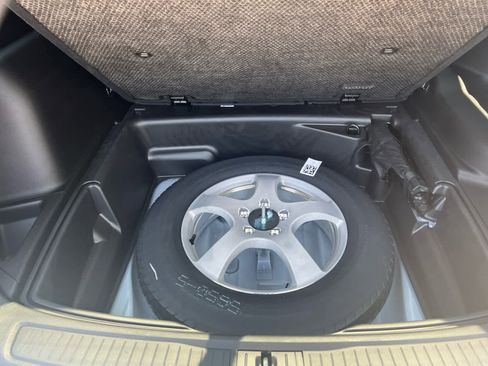 New 2025 Jeep Grand Cherokee Laredo w/ Luxury Tech Group I image 41