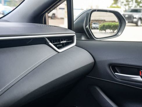 Used 2024 Toyota Corolla SE image 21