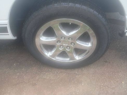 Used 2005 Ford F150 XL RWD image 16