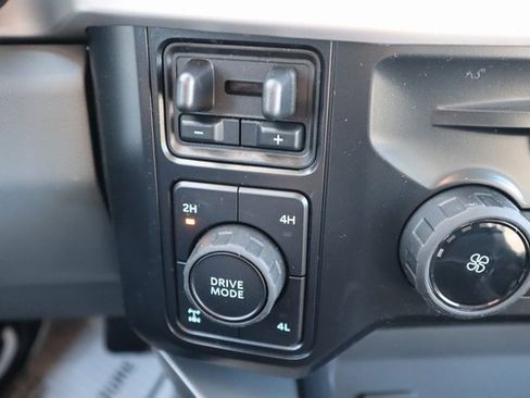 New 2026 Ford F350 XLT w/ FX4 Off-Road Package image 14