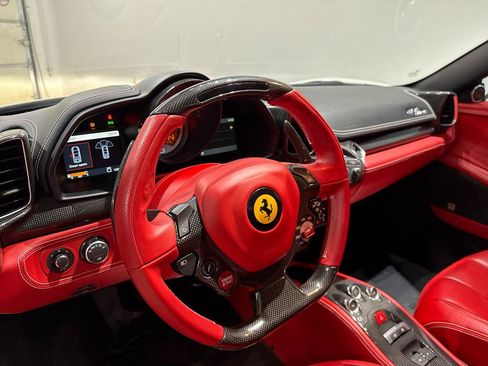 Used 2015 Ferrari 458 Spider RWD image 28