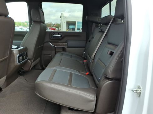 Used 2020 GMC Sierra 2500 Denali w/ Denali Ultimate Package image 8