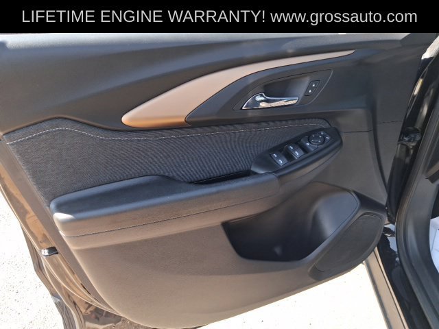 Used 2023 Chevrolet TrailBlazer ACTIV w/ Convenience Package AWD/4WD image 11