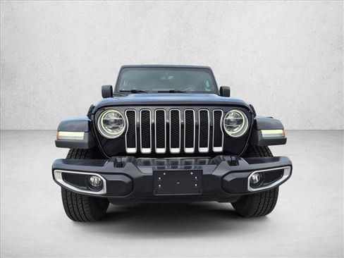 Used 2020 Jeep Wrangler Unlimited Sahara AWD/4WD image 2