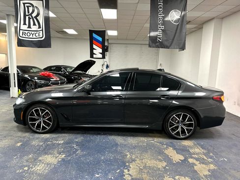 Used 2022 BMW 540i xDrive w/ M Sport Package image 11