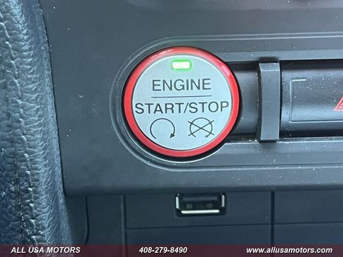 Used 2017 Ford Mustang Coupe RWD image 38