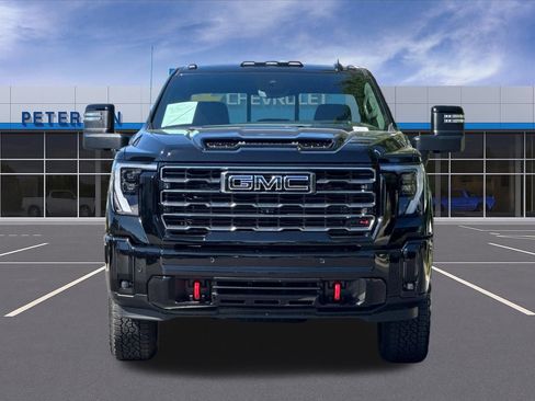 Certified 2026 GMC Sierra 2500 AT4 w/ AT4 Premium Plus Package AWD/4WD image 9