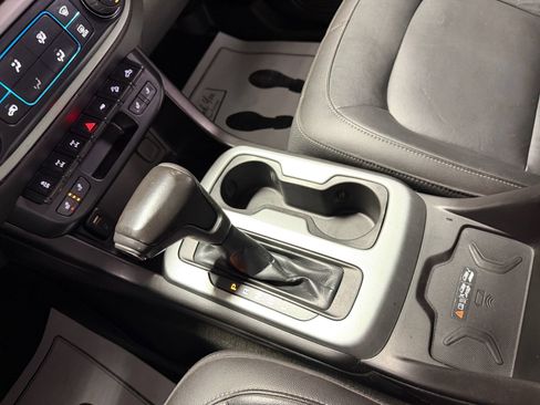 Used 2018 Chevrolet Colorado ZR2 AWD/4WD image 32