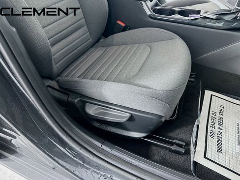 Used 2025 Kia K4 EX image 31