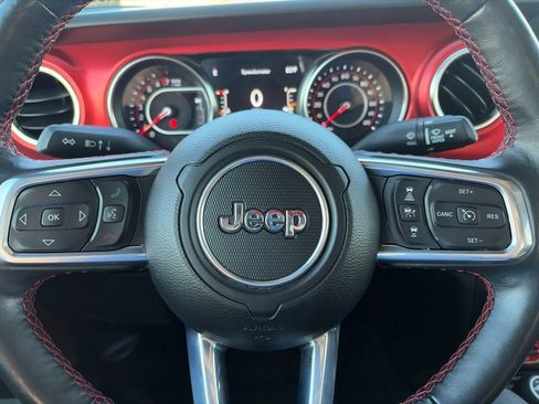 Used 2021 Jeep Gladiator Rubicon AWD/4WD image 26