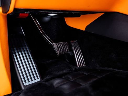 Used 2026 Rolls-Royce Phantom Sedan image 60