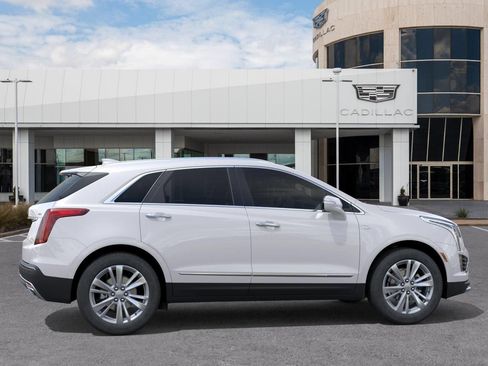 New 2026 Cadillac XT5 Premium Luxury w/ Driver Assist Package AWD/4WD image 5