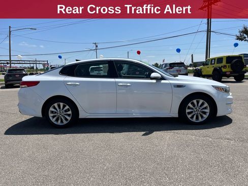 Used 2016 Kia Optima EX w/ Premium Package FWD image 7