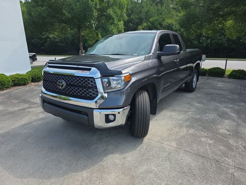 Used 2021 Toyota Tundra SR5 RWD image 11