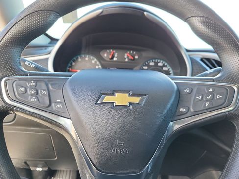 Used 2024 Chevrolet Malibu LT image 18