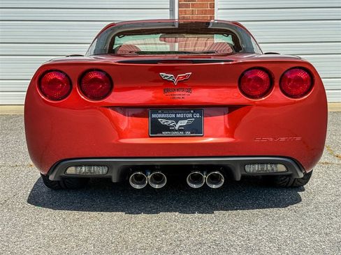 Used 2006 Chevrolet Corvette Coupe w/ Preferred Equipment Group RWD image 40