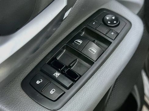 Used 2019 RAM 1500 Big Horn RWD image 19