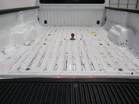 Used 2016 Ford F350 Lariat w/ Lariat Interior Package AWD/4WD image 28