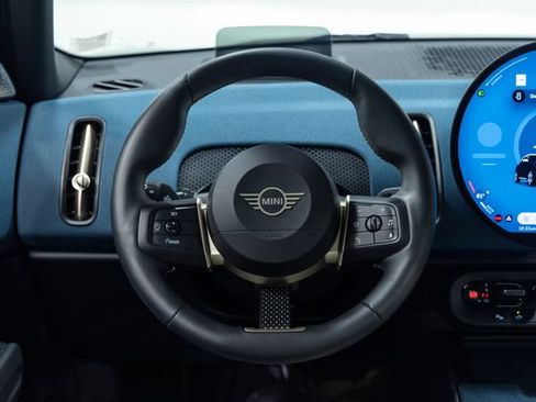 Certified 2025 MINI Cooper Countryman S w/ Comfort Package Max AWD/4WD image 14