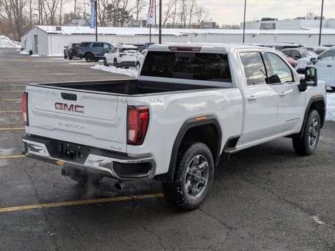 New 2026 GMC Sierra 2500 SLE w/ SLE Value Package; image 7