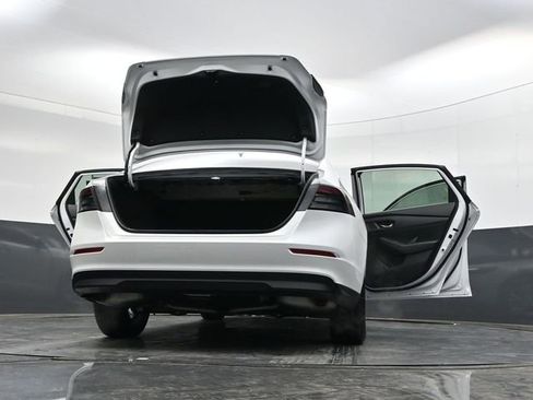 New 2026 Honda Accord LX image 39