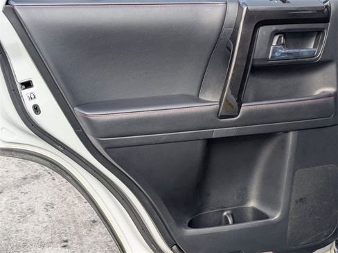 Used 2024 Toyota 4Runner TRD Off-Road image 27