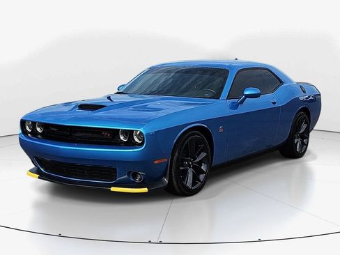 Used 2019 Dodge Challenger R/T Scat Pack RWD image 11