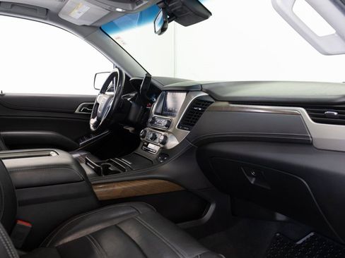 Used 2019 GMC Yukon Denali w/ Denali Ultimate Package image 25