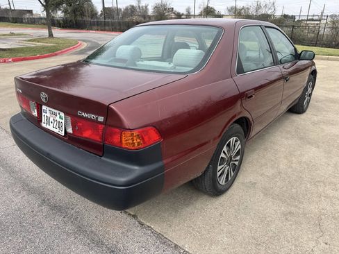 Used 2001 Toyota Camry CE image 31