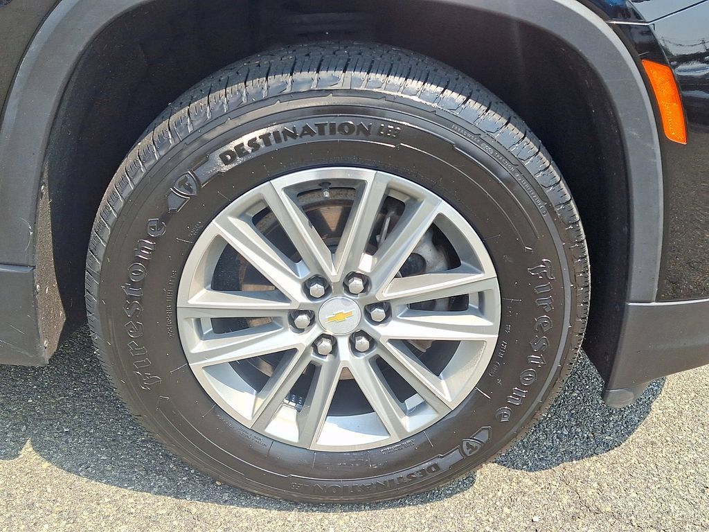 Certified 2023 Chevrolet Traverse LT AWD/4WD image 8