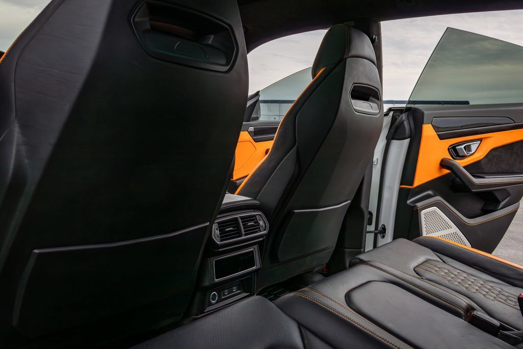 Used 2023 Lamborghini Urus S AWD/4WD image 20