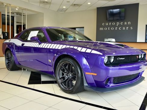 Used 2019 Dodge Challenger R/T Scat Pack image 1