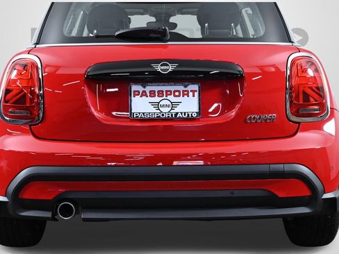 Certified 2024 MINI Cooper 2-Door Hardtop image 9